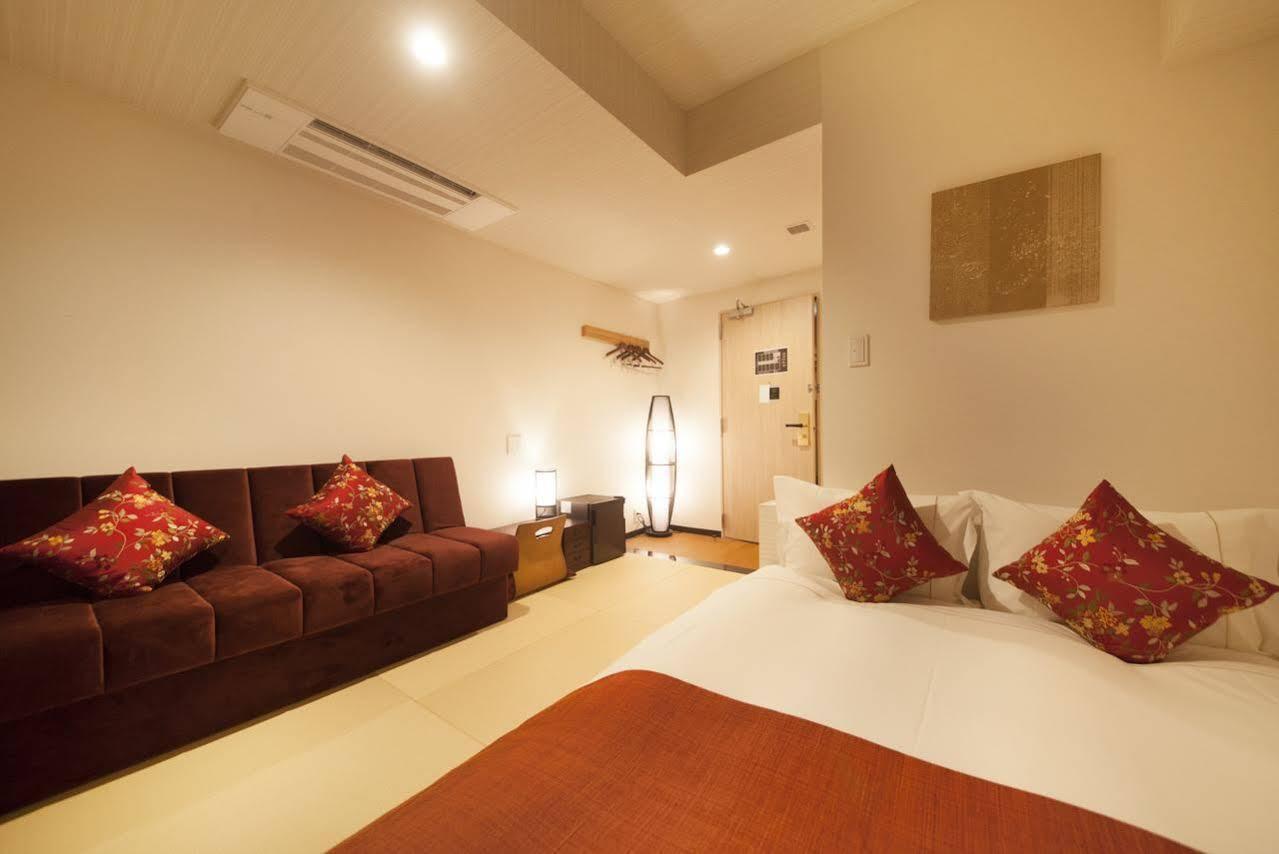 Centurion Hotel & Spa Ueno Station -Artificial Radium Hot Spring Токио Экстерьер фото