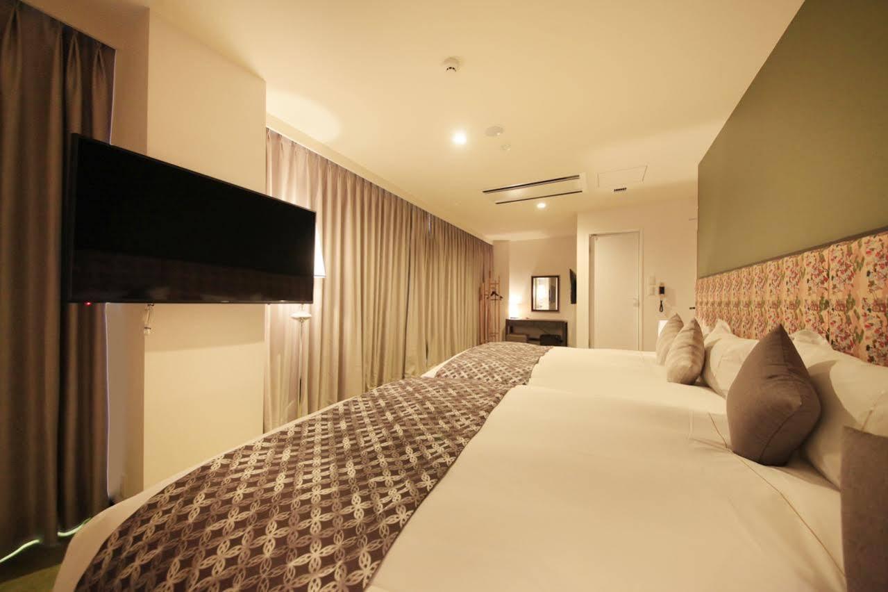 Centurion Hotel & Spa Ueno Station -Artificial Radium Hot Spring Токио Экстерьер фото