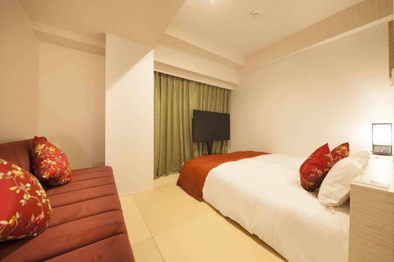 Centurion Hotel & Spa Ueno Station -Artificial Radium Hot Spring Токио Экстерьер фото